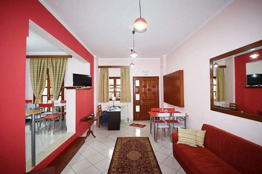 Sfaragoulias Inn Kalávrita Kültér fotó